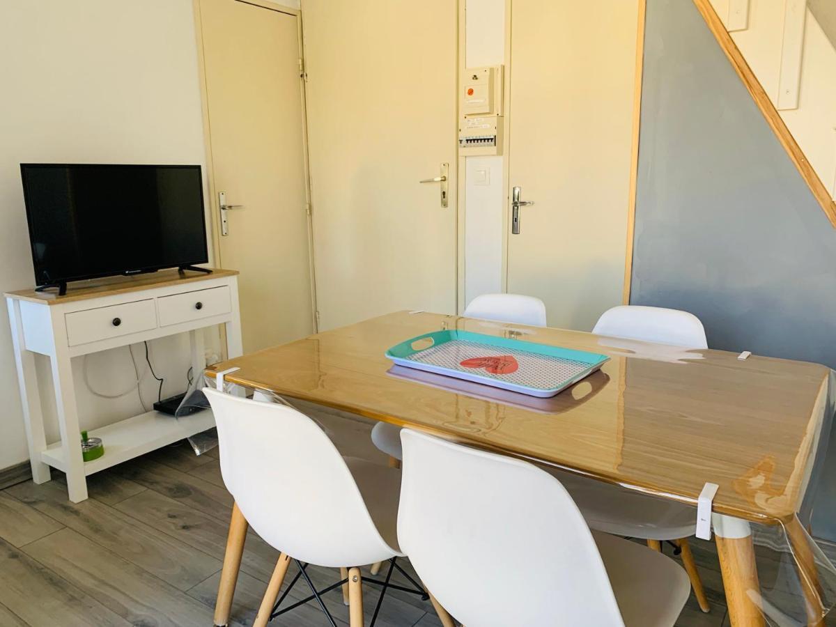 Résidence la Pinède Gruissan Extérieur photo